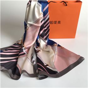 絲巾多少錢(qián)？